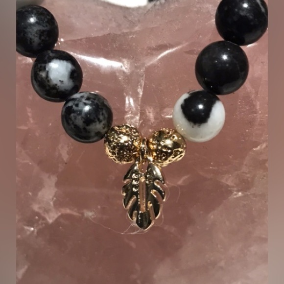 2 for $35 Master manifestor bracelet - Picture 2 of 2